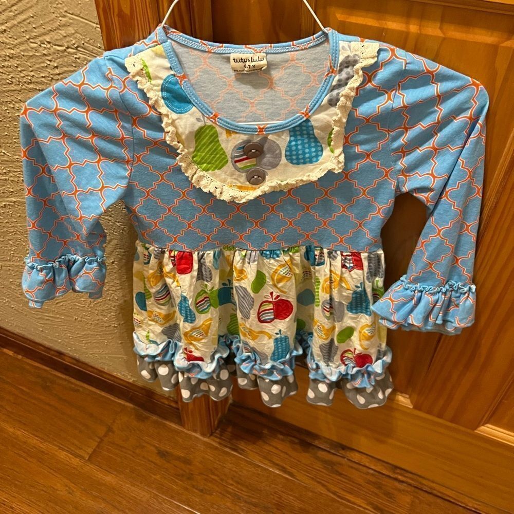 Girls size 6-7 tutu & lulu brand top